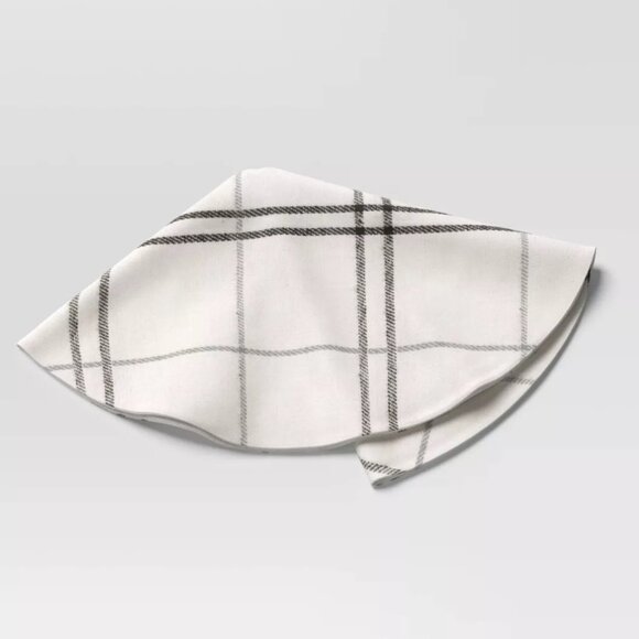 Tree Skirt 16" Plaid Fabric Mini Christmas Tree Skirt Black Gray White Plaid NEW - Picture 2 of 4